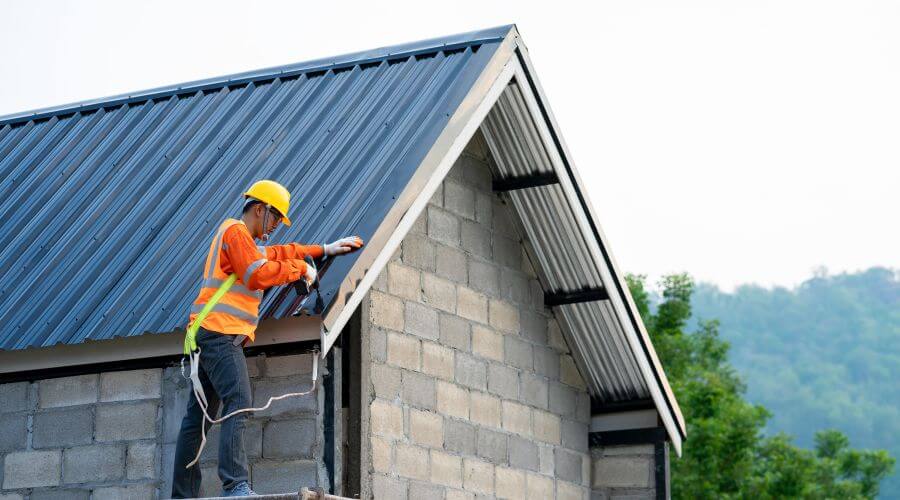 Expert Emergency Roof Repairs services in Circleville, UT
